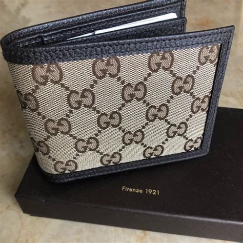 gucci wallet malaysia.